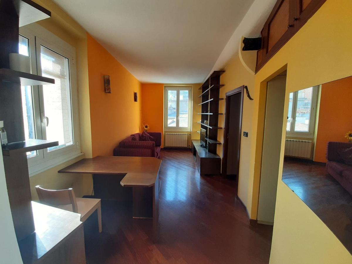 Giuggiolhouse Apartment Genoa Bagian luar foto